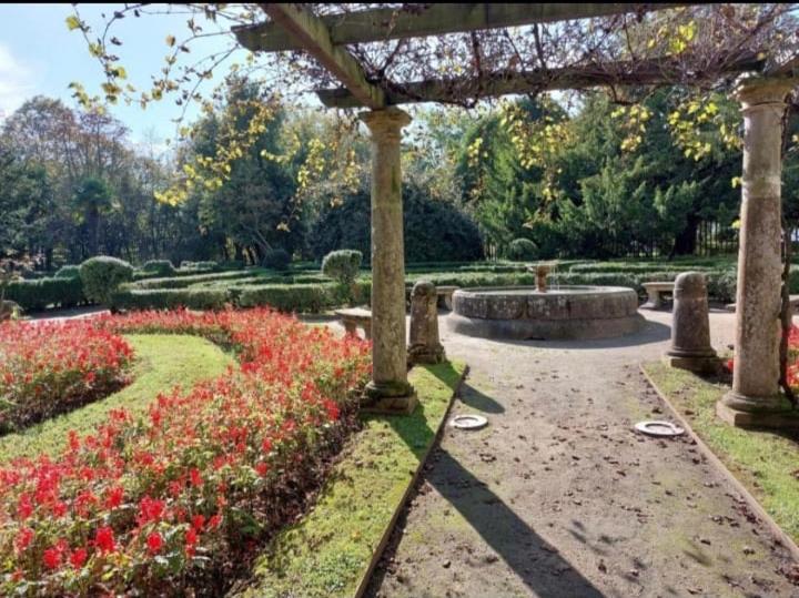 Apartamento Palacio Valdes, Centro Aviles, Con Parking Exteriör bild