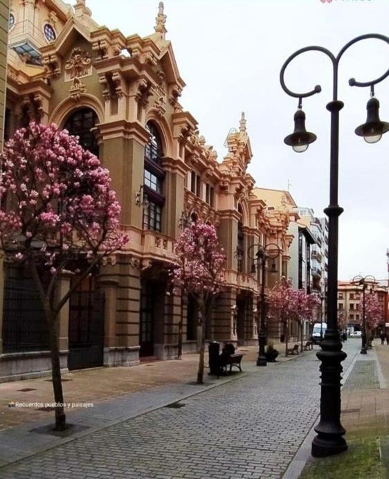 Apartamento Palacio Valdes, Centro Aviles, Con Parking Exteriör bild